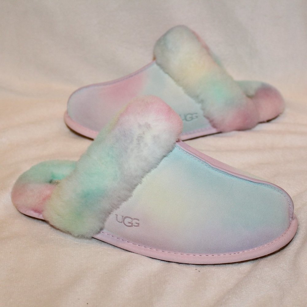 NIB UGG WOMEN'S WATERCOLOR SCUFFETTE II SUEDE SHEARLING LINED SLIPPERS - Picture 1 of 7